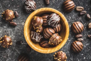 Cara Membuat Praline Cokelat Isi Kacang untuk Hampers