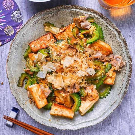 Kaki Goya: Makanan yang Jadi Favorit Musim Panas Okinawa